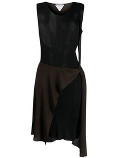 Bottega Veneta двухцветное трикотажное платье в рубчик