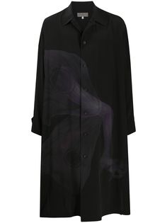 Yohji Yamamoto пальто с абстрактным принтом