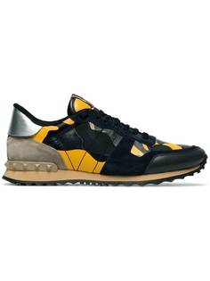 Valentino камуфляжные кроссовки Rockstud