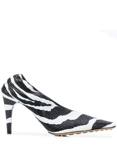 Bottega Veneta туфли с зебровым принтом