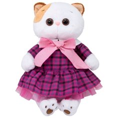Мягкая игрушка Basik&Co Кошка Ли-Ли в платье в клетку 24 см