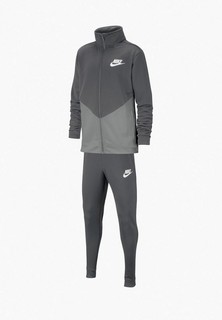 Костюм спортивный Nike