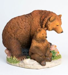Статуэтка "Бурый медведь с детенышем" Veronese