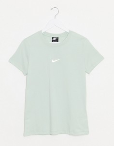 Зеленая футболка классического кроя с логотипом Nike-Зеленый