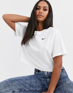 Белый кроп-топ с логотипом-галочкой Nike