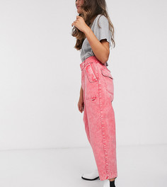 Широкие брюки с эффектом кислотной стирки и поясом ASOS DESIGN Petite-Красный