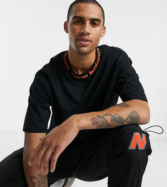 Черная футболка с логотипом на шее New Balance-Черный