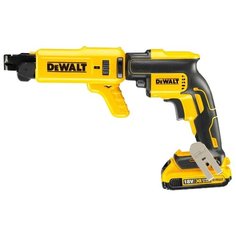 Аккумуляторный шуруповерт DeWALT DCF620D2K 30 Н·м черный/желтый