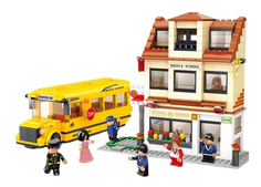 Конструктор пластиковый Sluban Школьный автобус