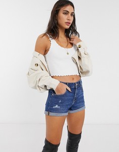 Белая майка в рубчик с волнистыми краями Bershka-Кремовый