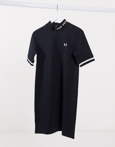 Черное платье с высоким воротником и логотипом Fred Perry-Черный