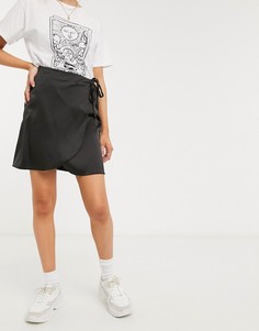 Черная атласная мини-юбка с запахом New Look-Черный