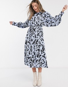 Бледно-голубое платье миди с пышными рукавами Topshop-Синий