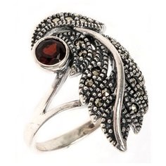 МАРКАЗИТ Кольцо с гранатами и