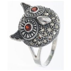 МАРКАЗИТ Кольцо с гранатами и марказитами из серебра HR1078, размер 18.5