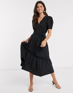 Ярусное платье миди с V-образным вырезом и поясом ASOS DESIGN-Черный
