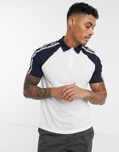 Приталенная футболка-поло колор блок с принтом ASOS DESIGN-Белый