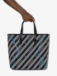 Givenchy сумка-тоут Chains с логотипом