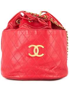 Chanel Pre-Owned стеганая сумка на плечо с застежкой на шнурке