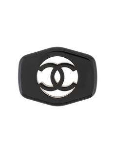 Chanel Pre-Owned брошь 1997-го года с логотипом CC