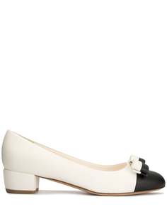 Salvatore Ferragamo Pre-Owned туфли-лодочки Vara Bow