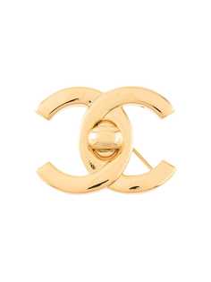 Chanel Pre-Owned брошь с логотипом