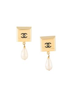 Chanel Pre-Owned серьги с искусственным жемчугом