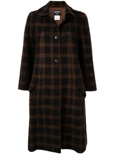 Chanel Pre-Owned твидовое пальто с длинными рукавами и логотипом CC