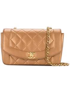 Chanel Pre-Owned стеганая сумка на плечо с логотипом с цепочкой