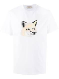 Maison Kitsuné футболка с круглым вырезом и нашивкой-логотипом