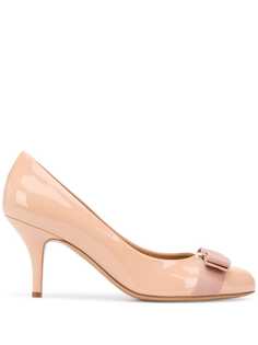 Salvatore Ferragamo туфли-лодочки Vara Bow