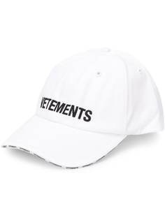 Vetements бейсболка с логотипом