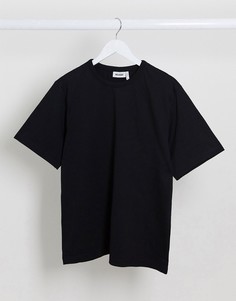 Черная футболка Weekday-Черный