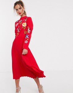 Красное платье миди с плиссированной юбкой и вышивкой ASOS DESIGN-Красный