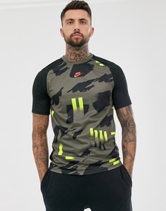 Футболка цвета хаки со сплошным фестивальным принтом Nike-Зеленый