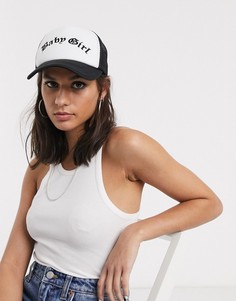 Белая бейсболка с надписью "baby girl" ASOS DESIGN-Белый