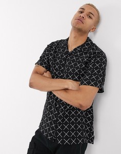 Черная рубашка с принтом, короткими рукавами и отложным воротником Jack & Jones Core-Черный
