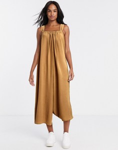 Свободный бежевый комбинезон на бретелях с завязкой на спине ASOS DESIGN