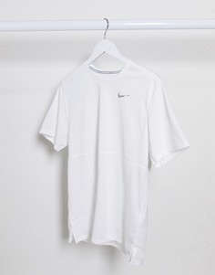 Белая футболка Nike Running breathe-Белый