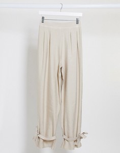 Светло-бежевые брюки с завязками ASOS DESIGN-Серый