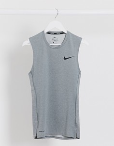 Серый топ Nike Training