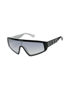 Солнечные очки Guess
