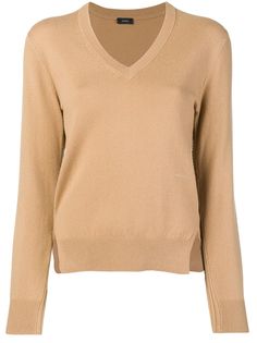 Joseph V-neck jumper