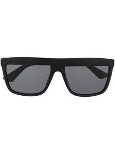 Gucci Eyewear солнцезащитные очки в массивной квадратной оправе