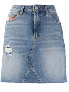 Tommy Jeans джинсовая юбка с эффектом потертости