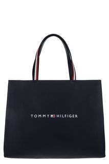 Сумка синего цвета с логотипом бренда Tommy Hilfiger