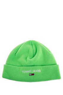 Зеленая шапка с вышитым логотипом бренда Tommy Jeans
