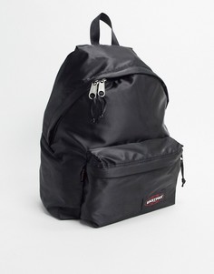 Черный атласный рюкзак Eastpak