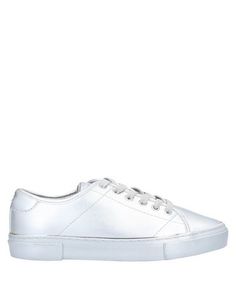 Низкие кеды и кроссовки Guess
