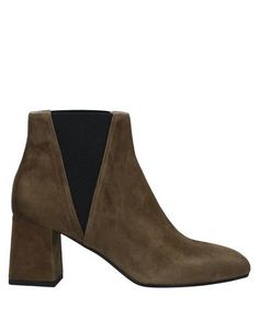 Полусапоги и высокие ботинки Pollini